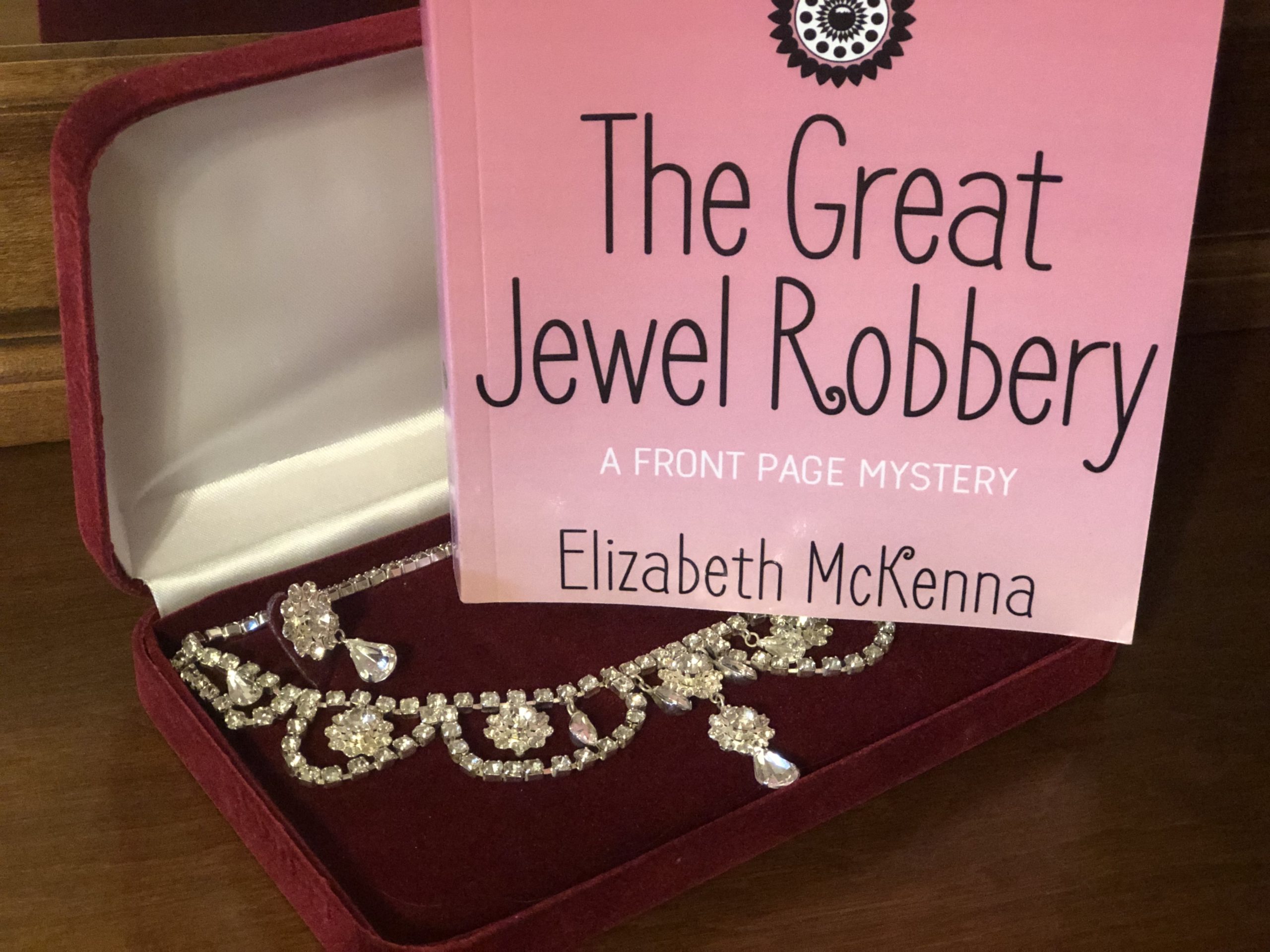 Review: The Great Jewel Robbery