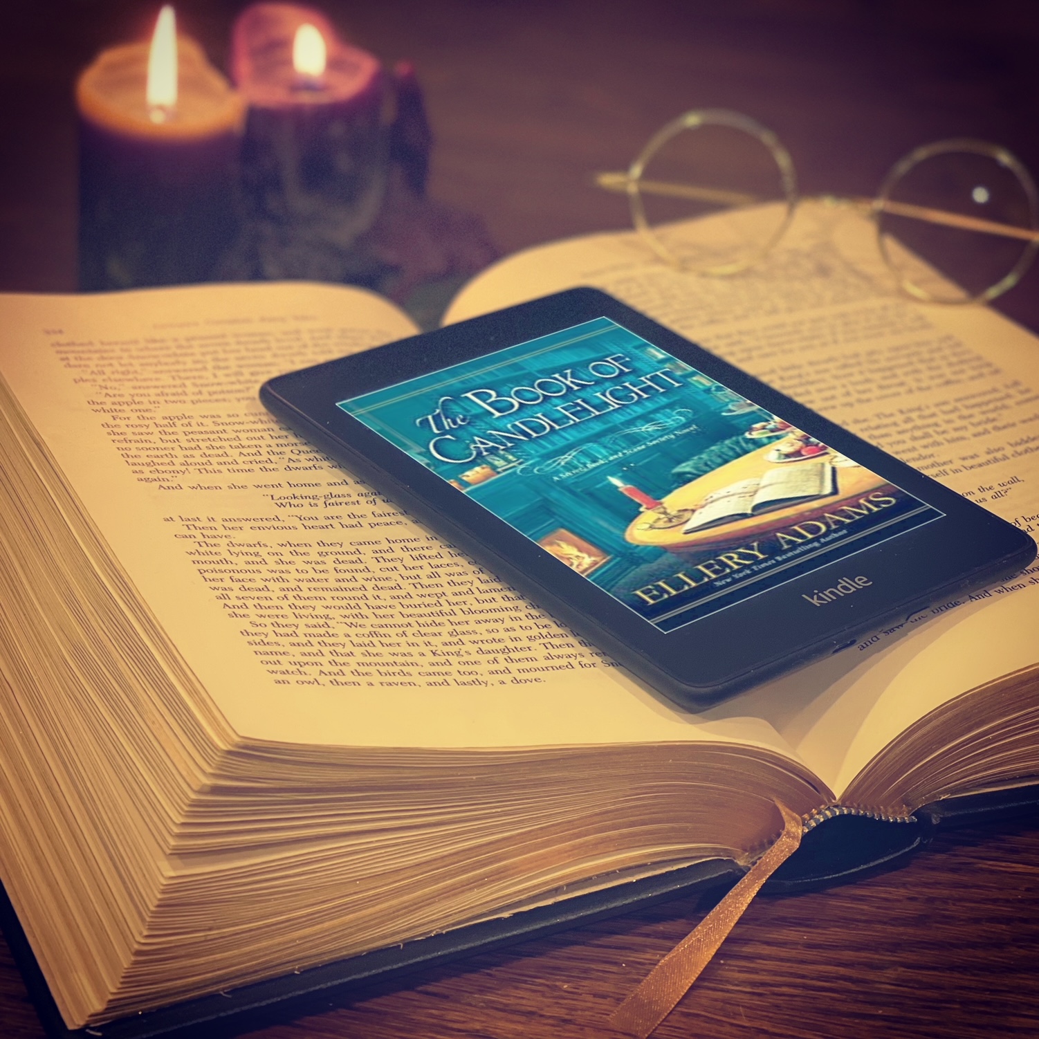 The Book of Candlelight Book Review » Amy's Booket List